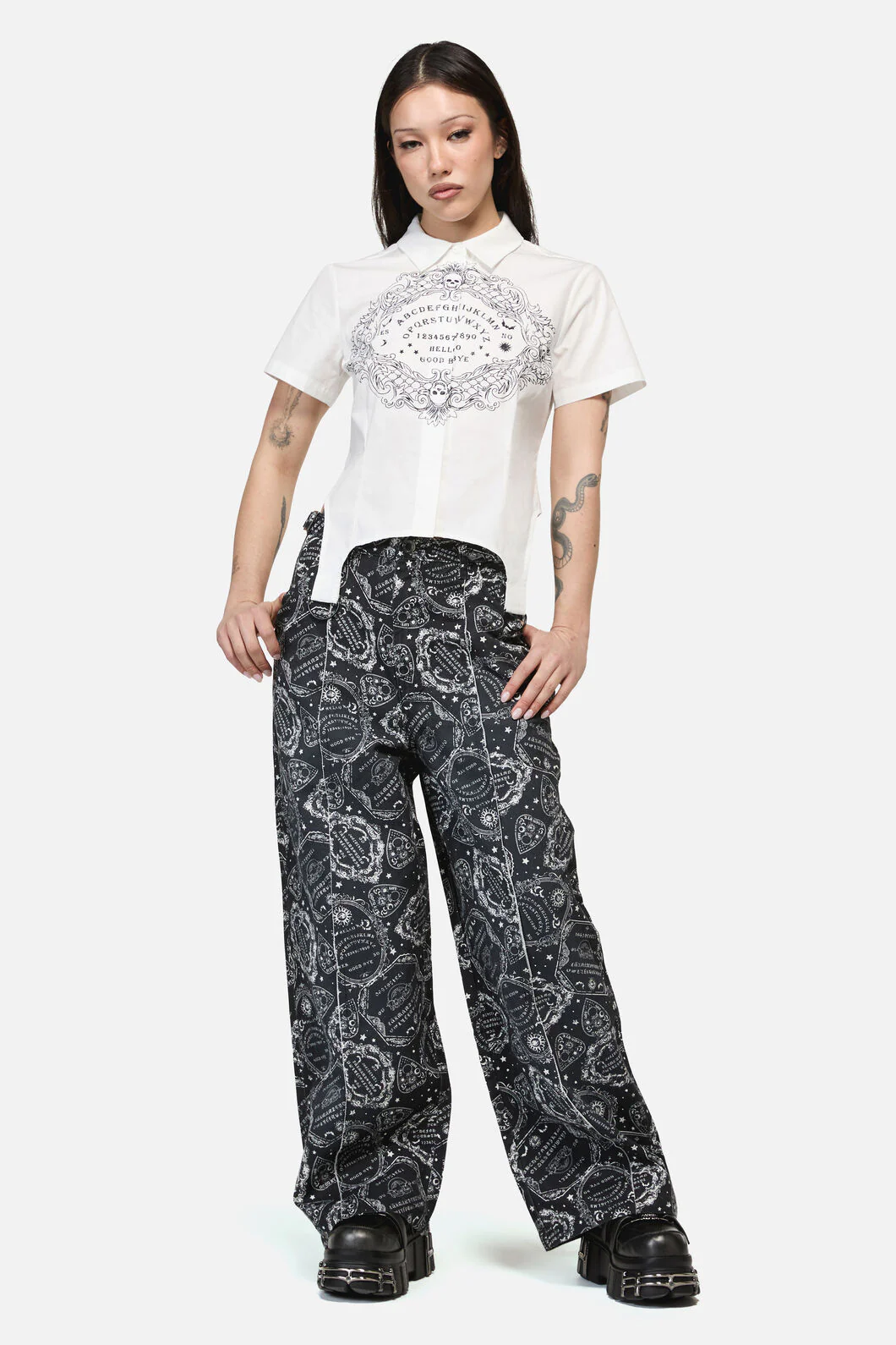 Summoning Placement Trim Blouse - Image 4