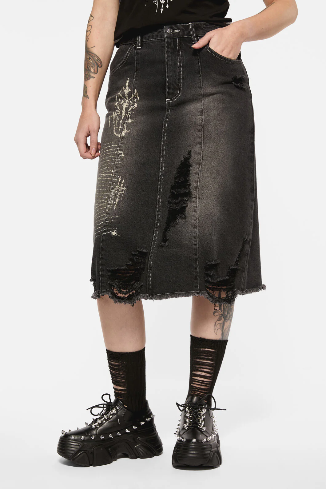 Sigil Distressed Denim Midi Skirt - Image 2