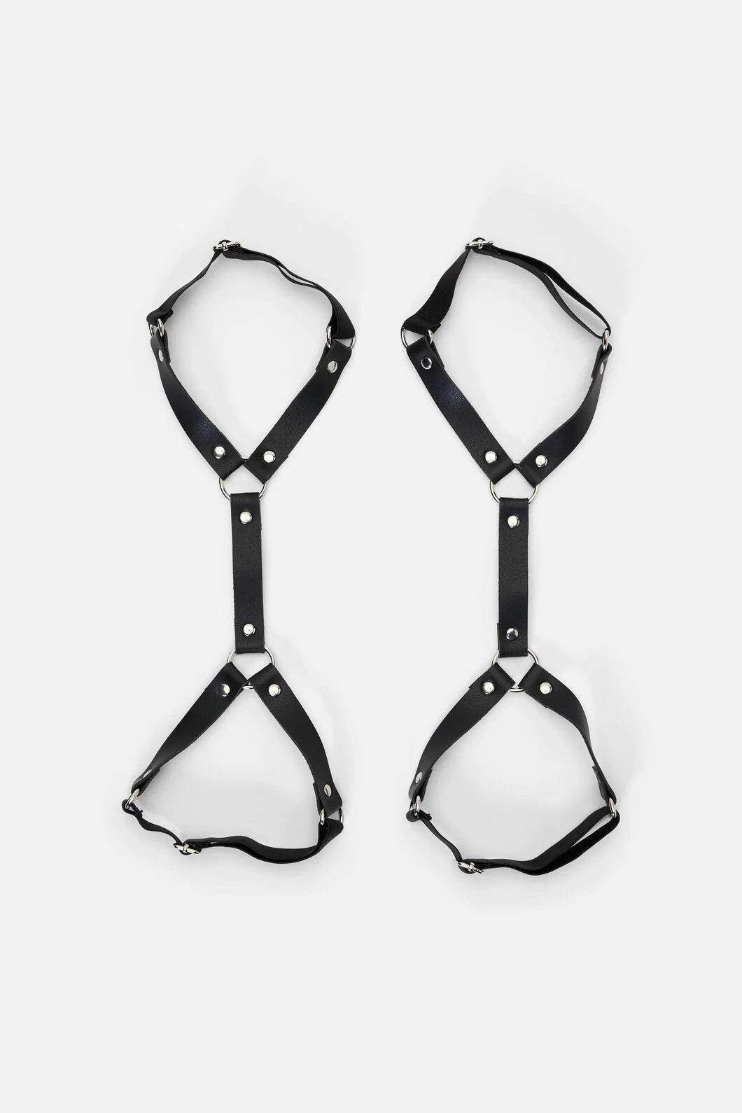 Simple Garter Set - Image 3