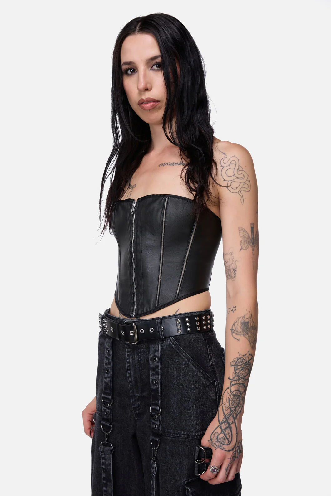Simple Stud Belt - Image 4
