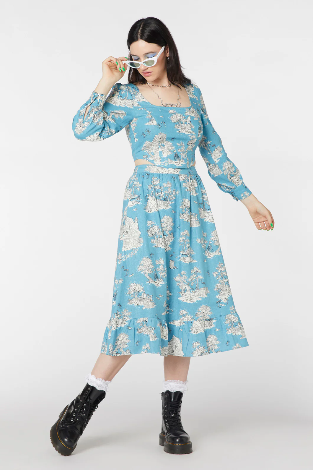 Skelly Toile Puff Sleeve Top - Image 8