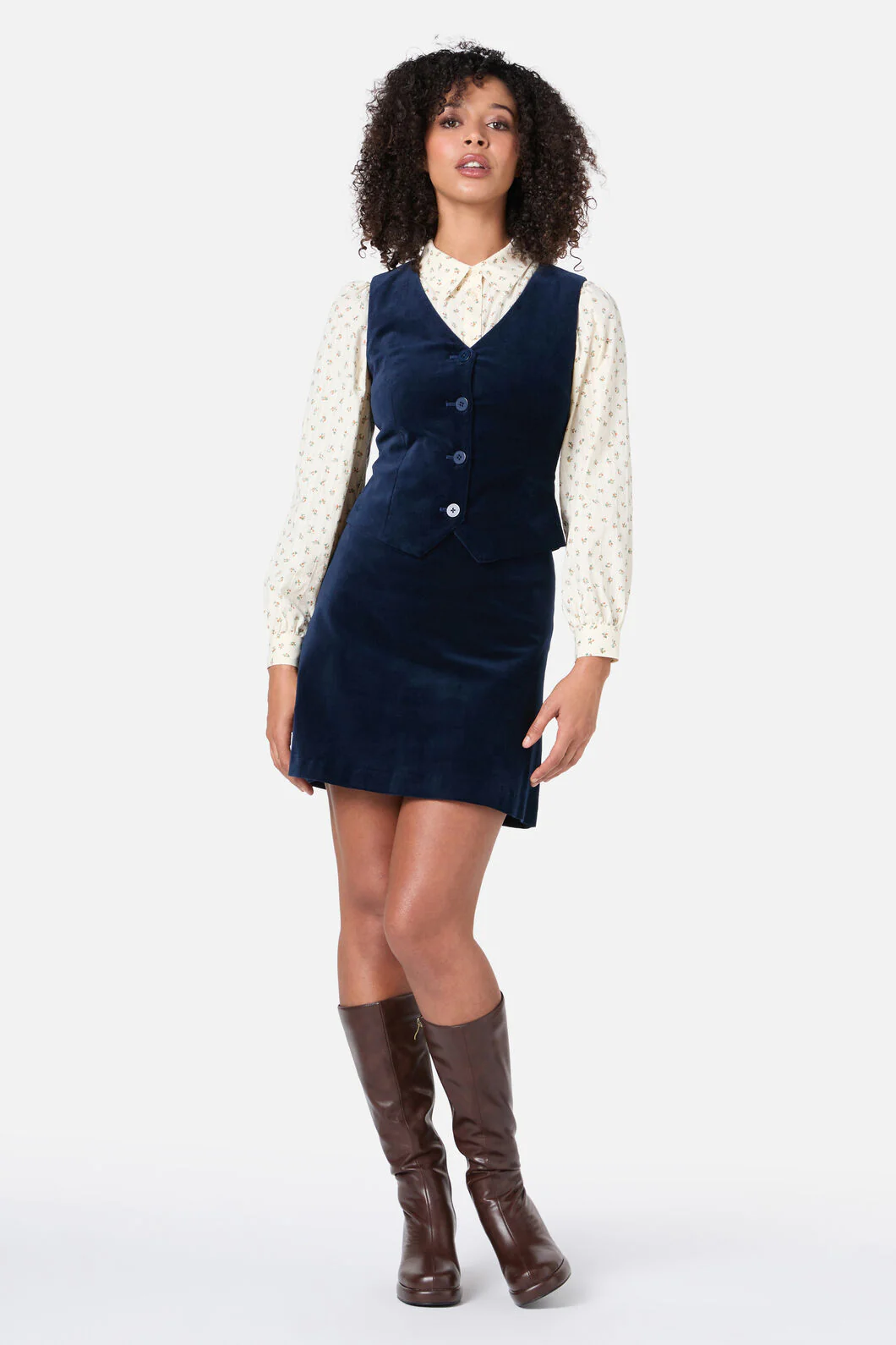 Stella Velvet Vest - Image 7