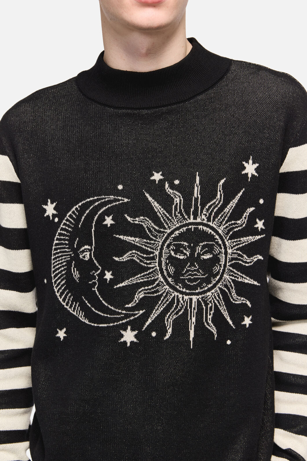 Sun And Moon Stripe Sleeve Uns Knit - Image 5