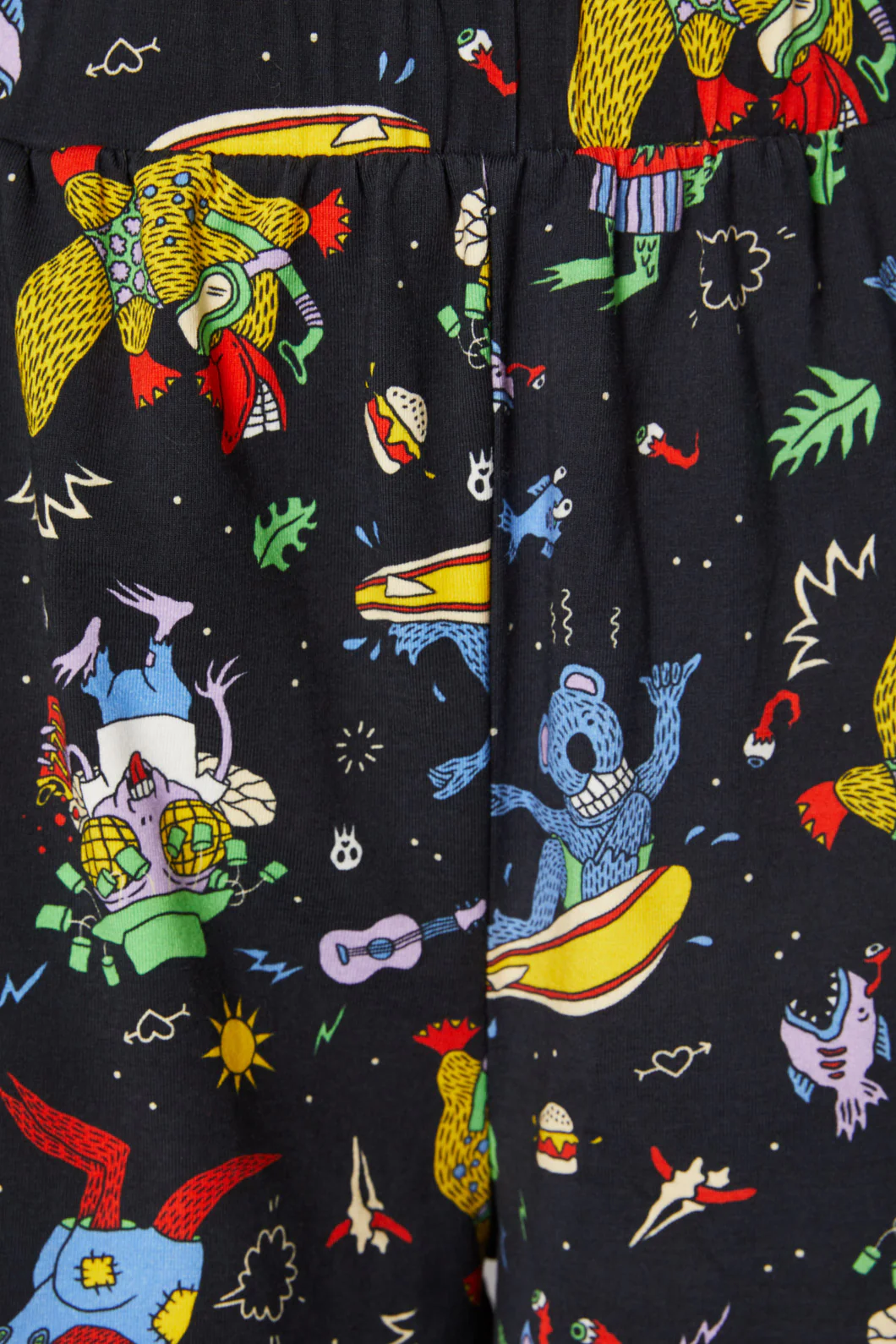 Surfing Creatures Print Short - Image 7