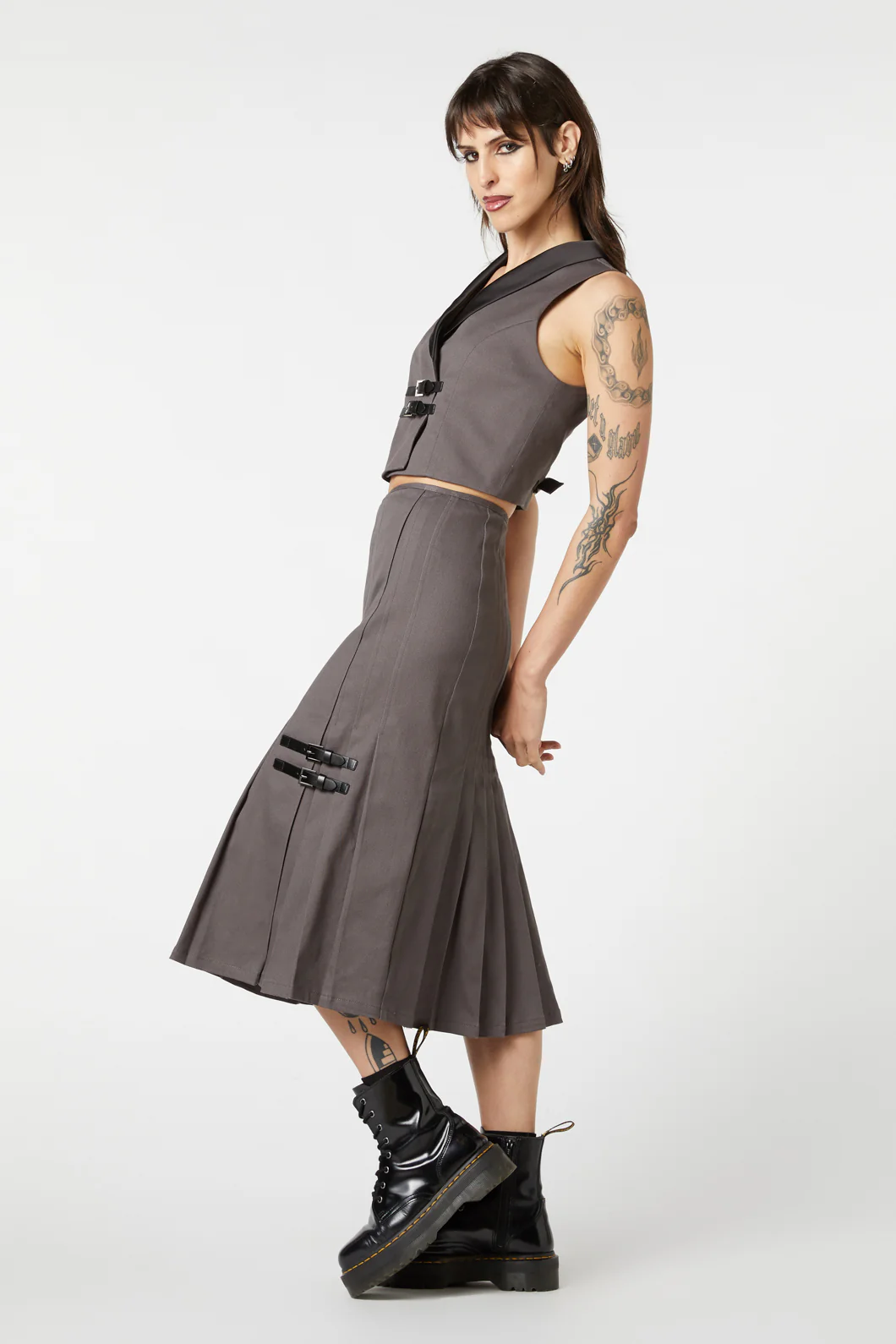 Time & Date Shawl Vest - Image 3