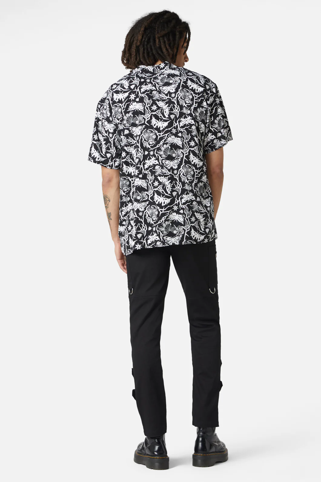 To The Butterflies Printed Short Sleeve Shirt - Image 5