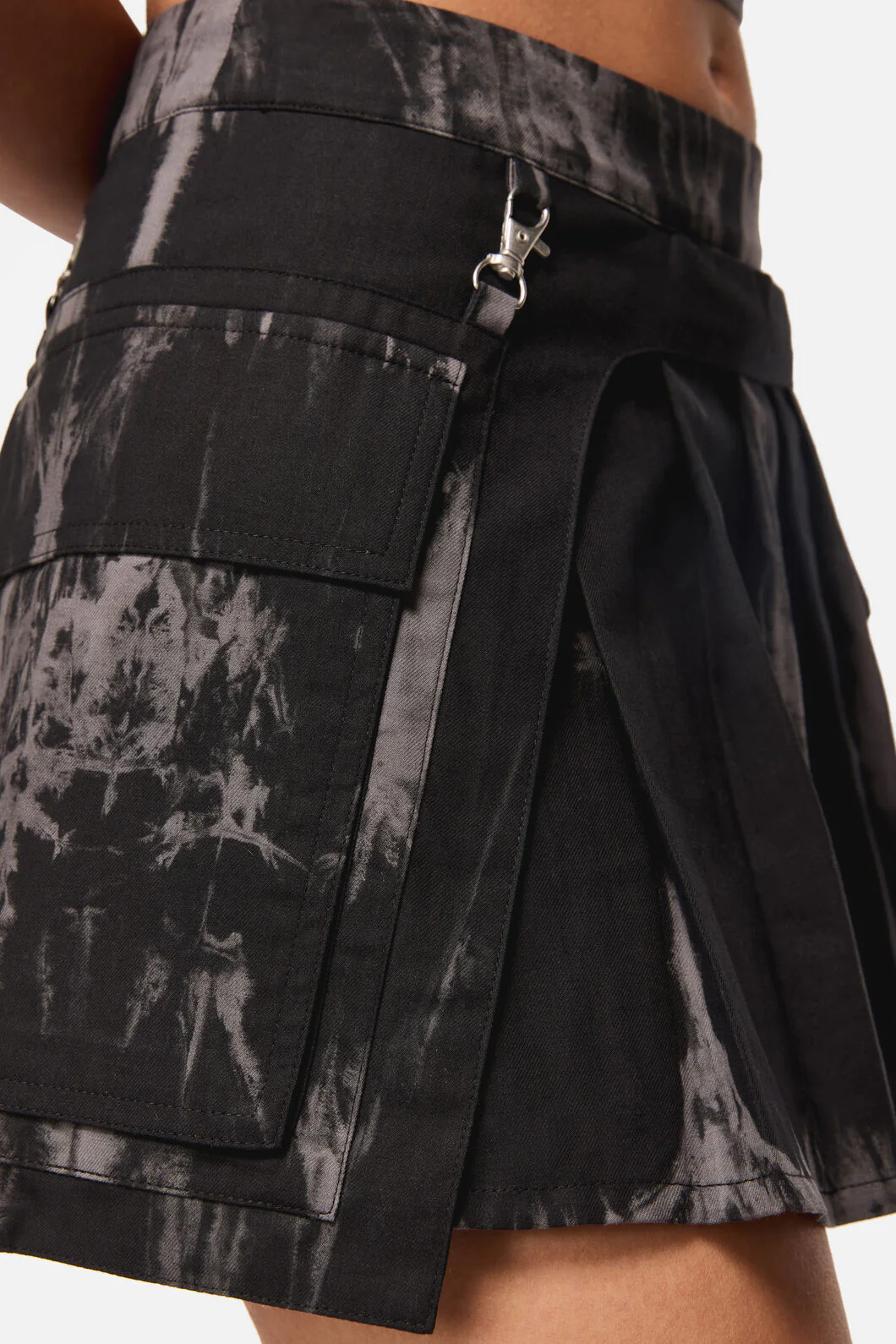 Verses Skort - Image 5