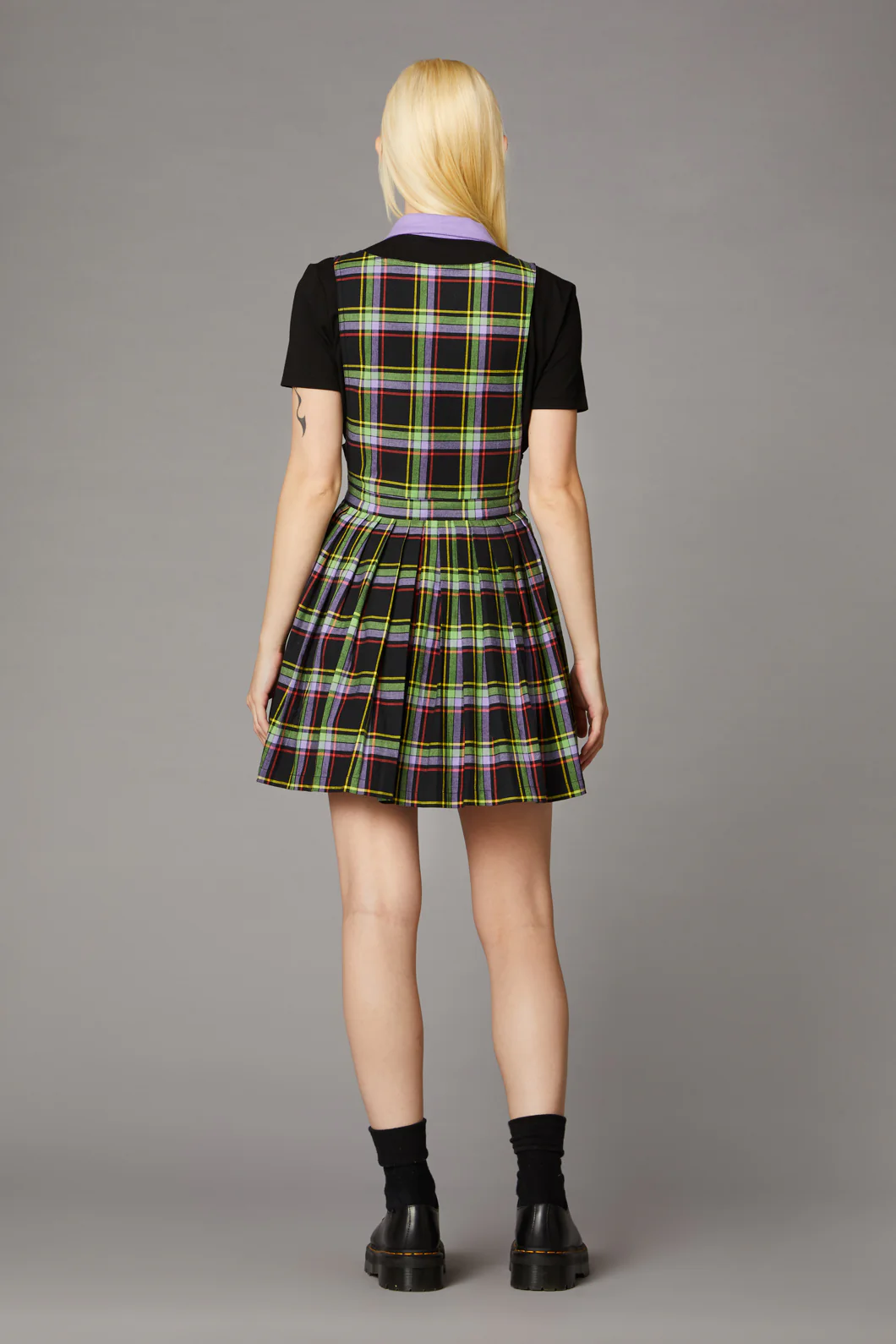 Vivid Tartan Goth Pinafore - Image 4