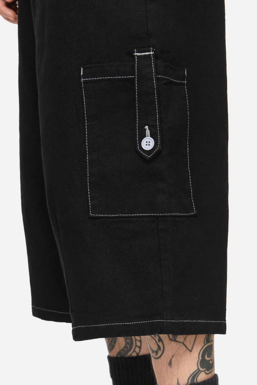 Vixi Relaxed Fit Denim Short - Image 5