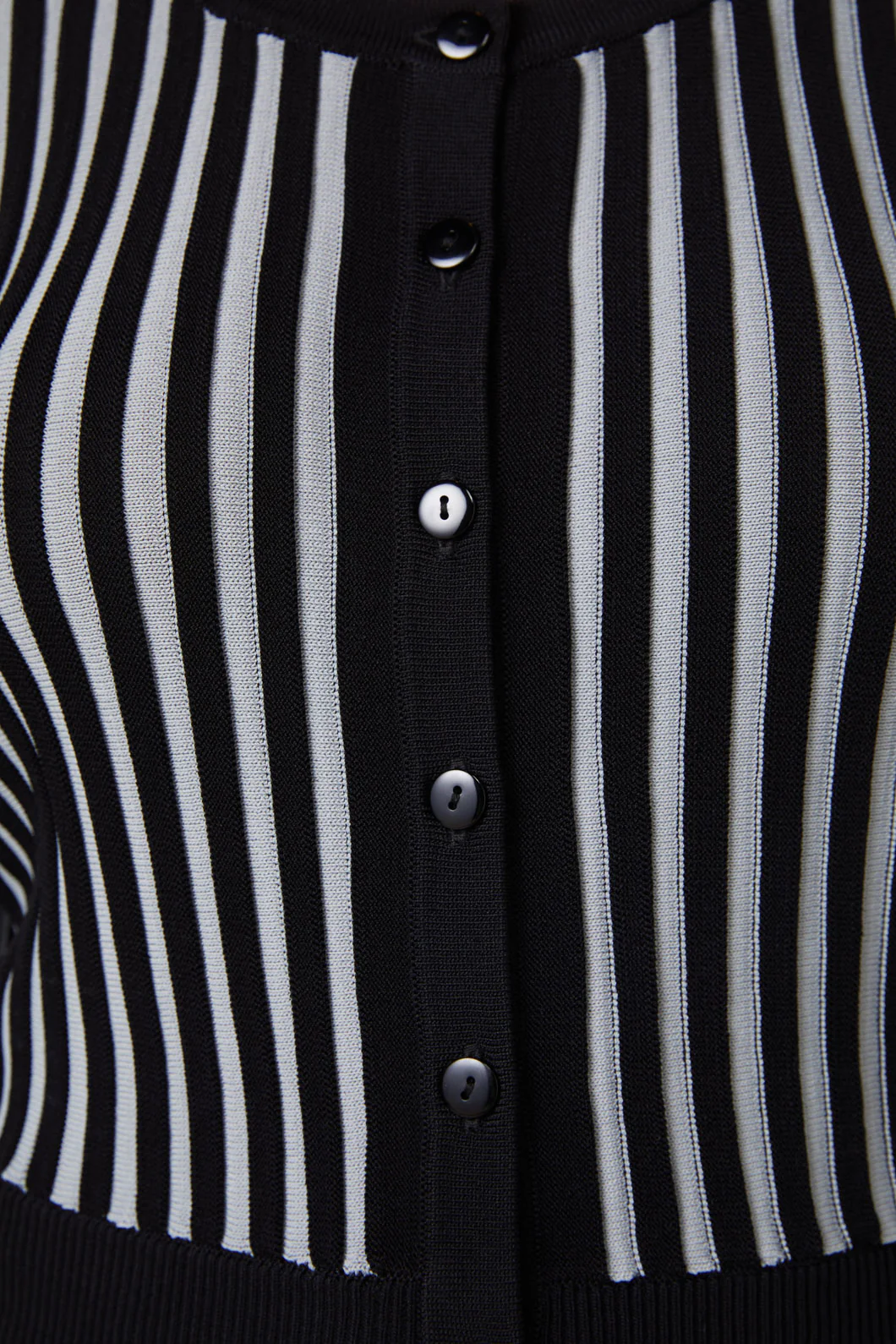 Voyager Cardigan - Image 10
