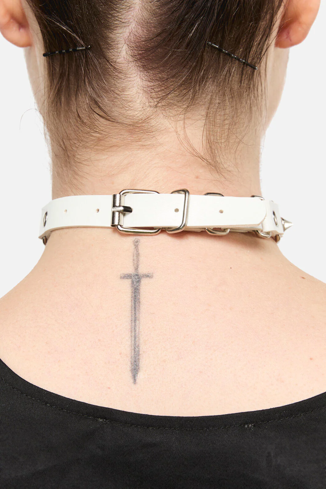 White Link Spike Choker - Image 3