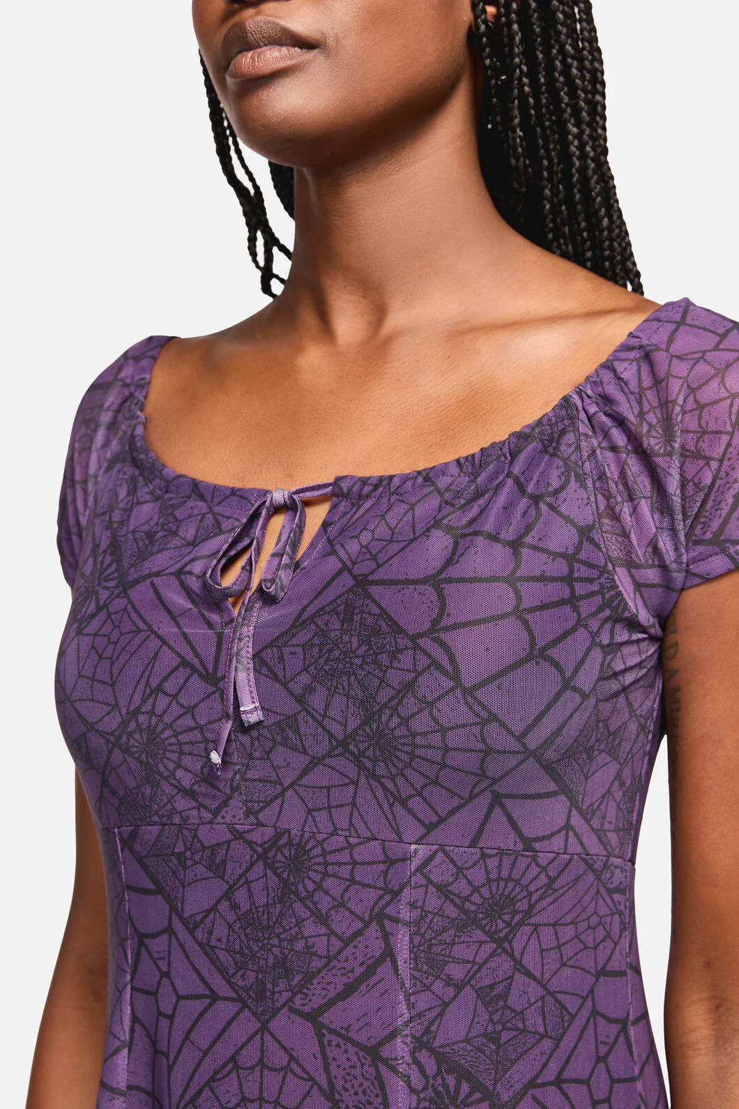 Window Web Gothic Dress - Image 5