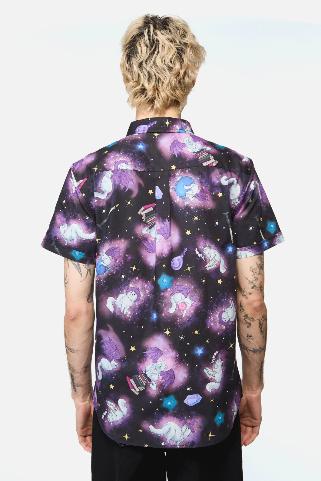 Witches Familiar SS Shirt - Image 3
