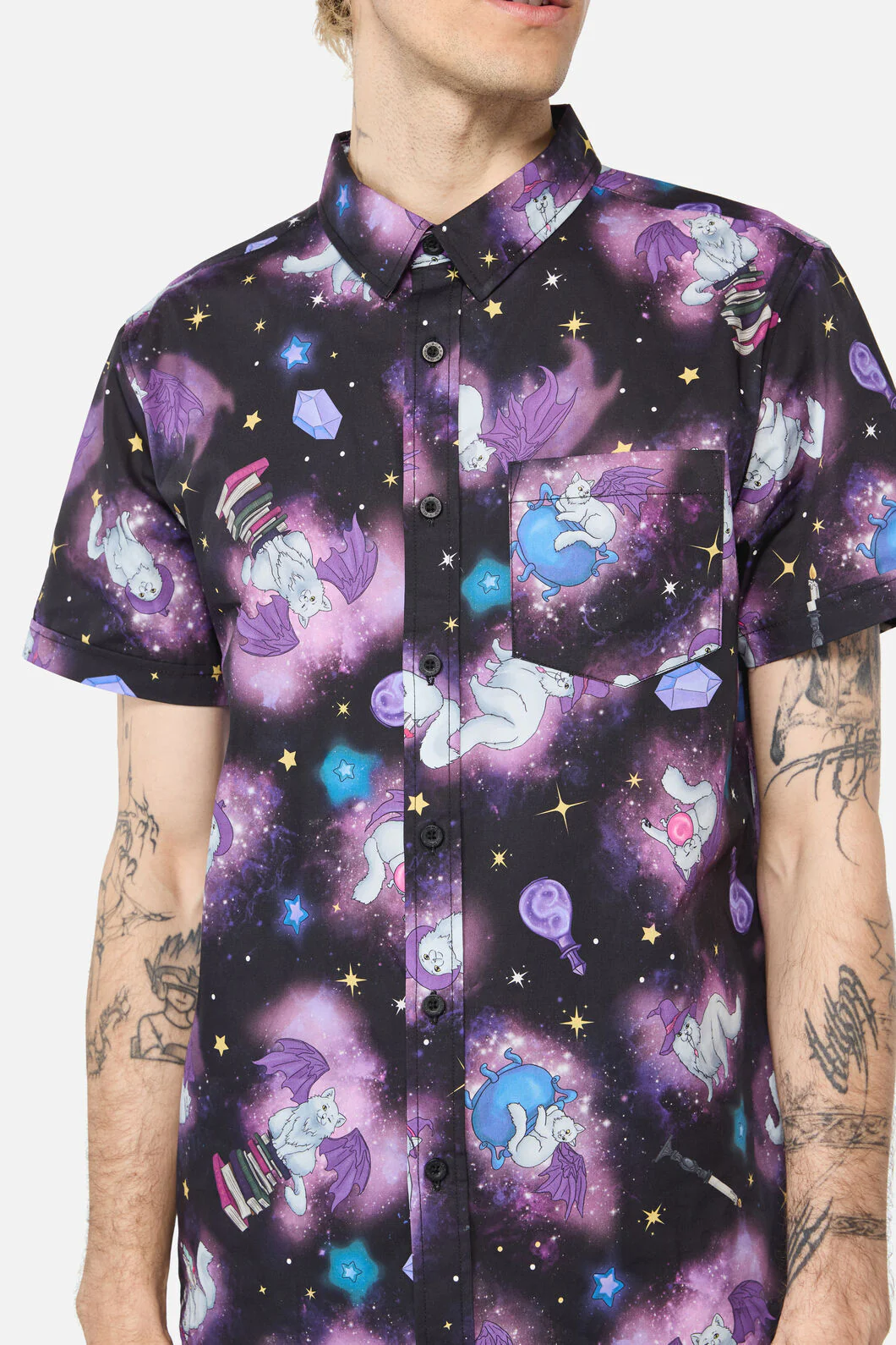 Witches Familiar SS Shirt - Image 5