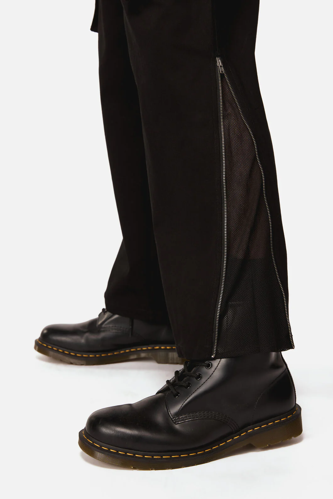 Your Grace Goth Zip Pant - Image 9